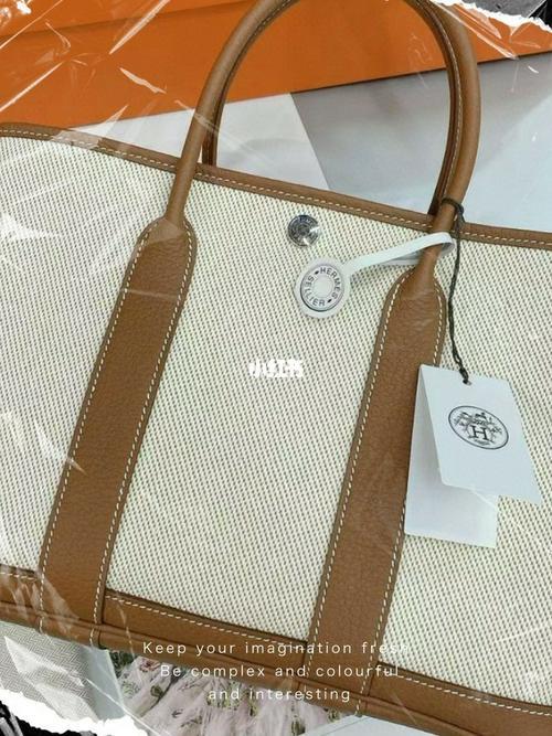 爱马仕所有包都要配货吗