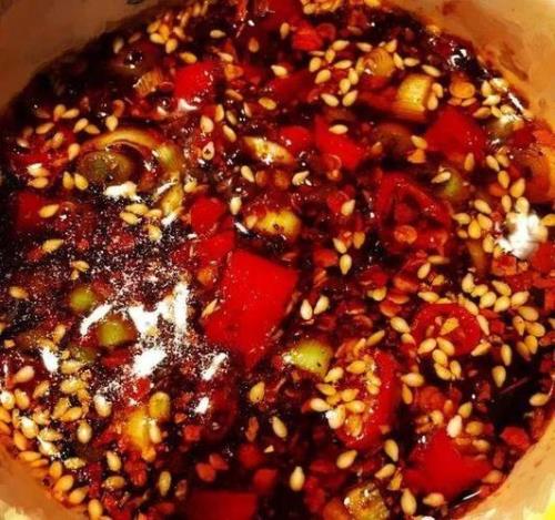 红油与红油辣椒的区别