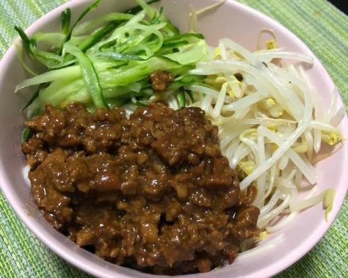 炸酱面条家常做法