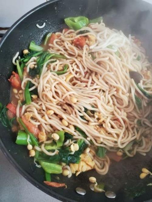 炒河洛面的家常做法