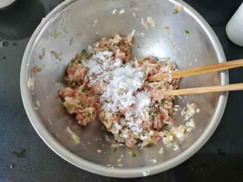 藕包饺子的馅子怎么做