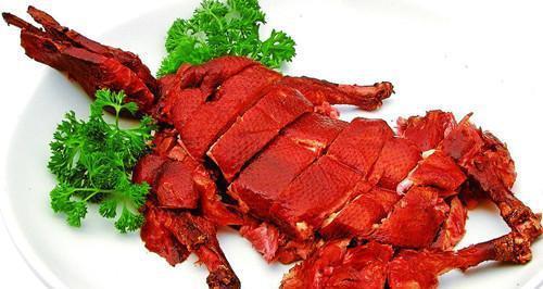 鸭肉为什么煮起来红色怎么办