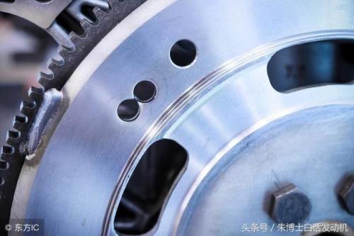 怠速时变矩器会转吗