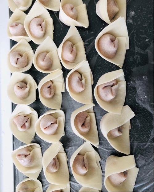 云吞用筷子的包法