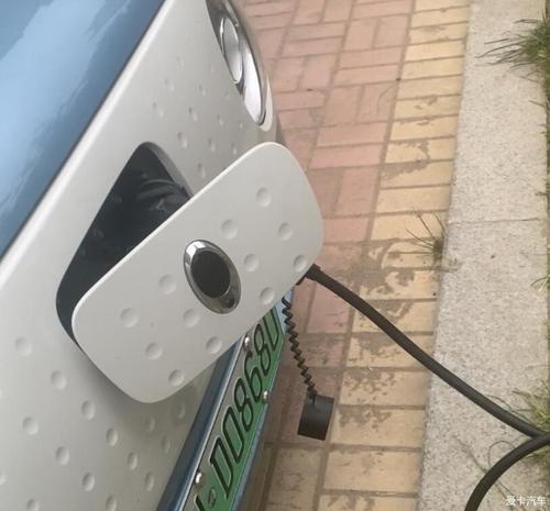 欧拉随车充故障灯常亮