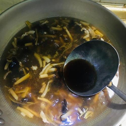 酸辣肉片汤的正宗做法王刚