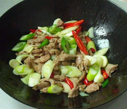 大葱炒羊肉最正宗的做法