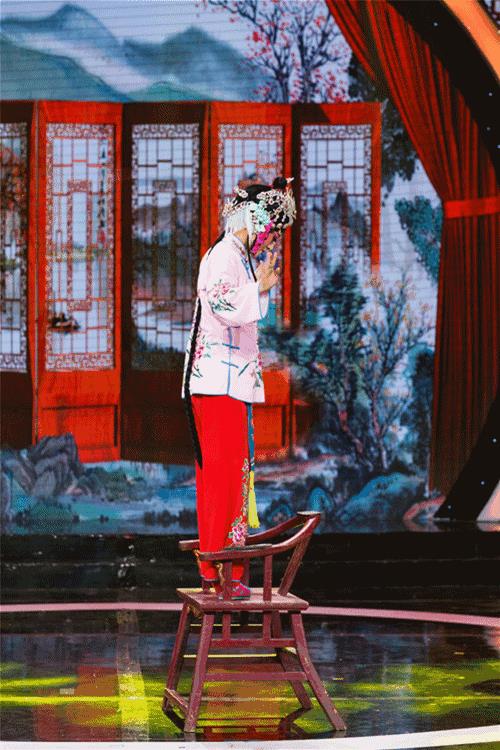 蒲剧李小芳今年多大