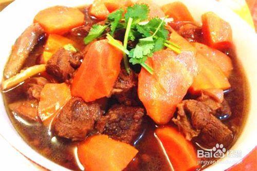 红焖羊肉有讲究两种酱料不能少