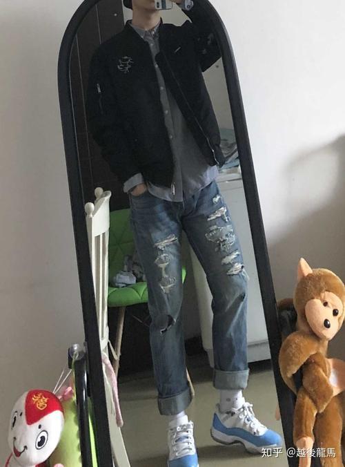 164的女生应该配多高的男生