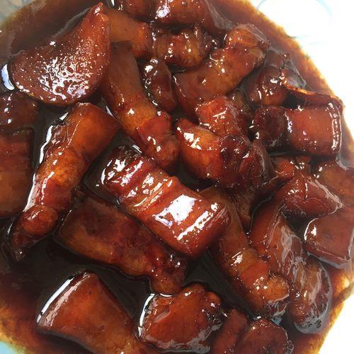 红烧肉里放什么一起炖才好