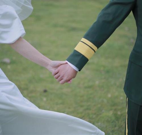 君子于役不问归期下一句