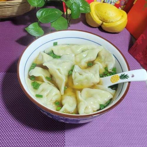 猪肉白菜馅饺子的调法家常