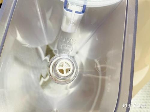 即热饮水机出热水有白色漂浮物