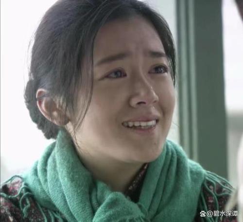 风筝旁白女的是谁