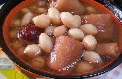 黑豆红枣猪尾汤怎么做