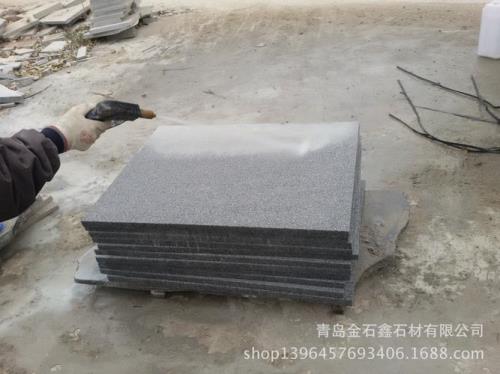 芝麻灰花岗岩橱柜配什么颜色门