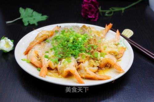 家常菜蒜蓉粉丝蒸虾的做法
