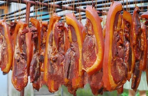 腊肉太咸怎么办腊肉变淡的方法