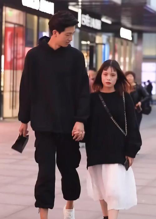 情侣身高相同有什么优点缺点