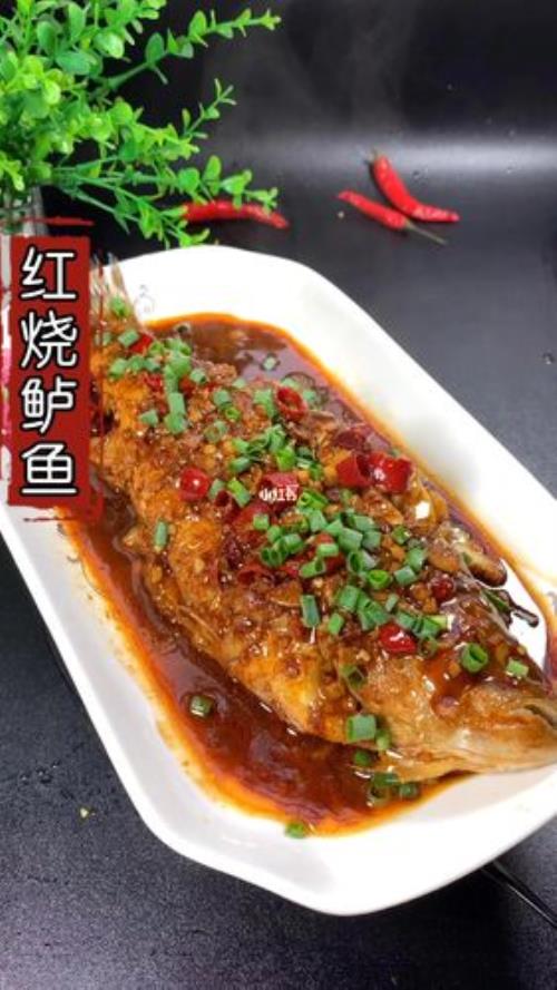 红烧鲈鱼最家常的做法