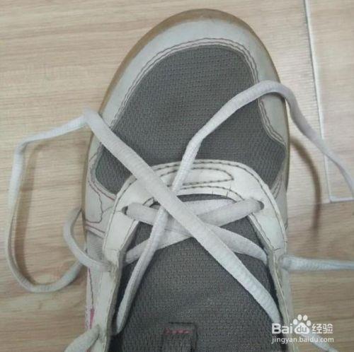 漂亮的系鞋带方法