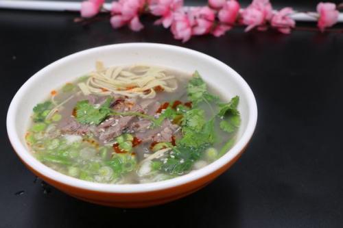 羊能喝牛肉汤吗
