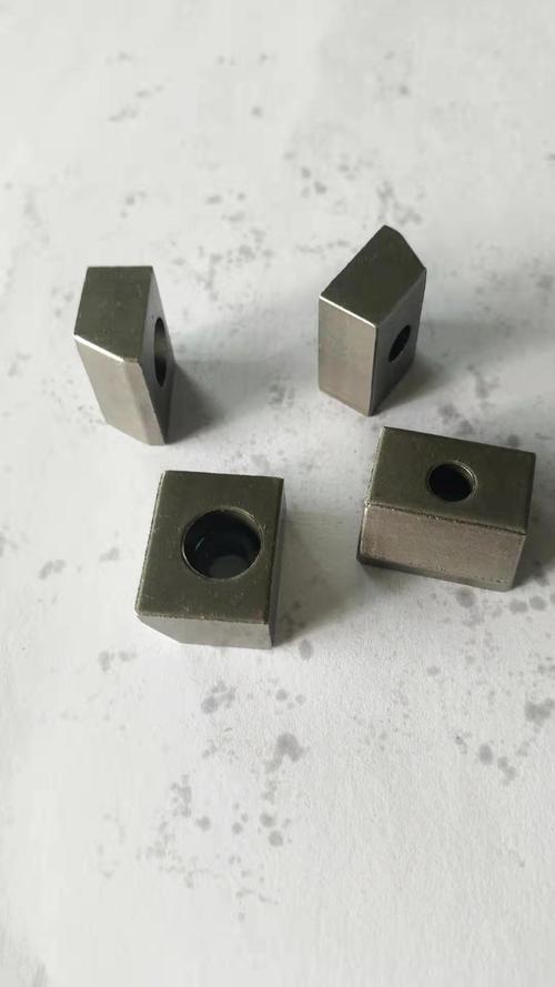 桥式导轨压块使用方法