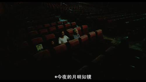 尿在电影院怎么办
