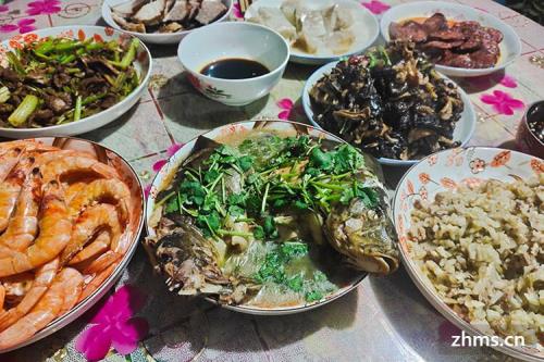 年夜饭十个菜包含汤吗