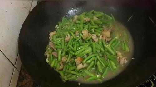 如何做家常炒长豆角