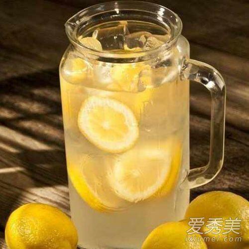 新鲜柠檬要怎么泡水喝