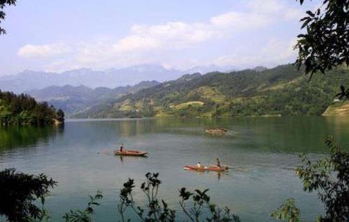重庆湖泊景点
