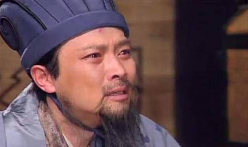 诸葛亮身边的义务长是谁呀