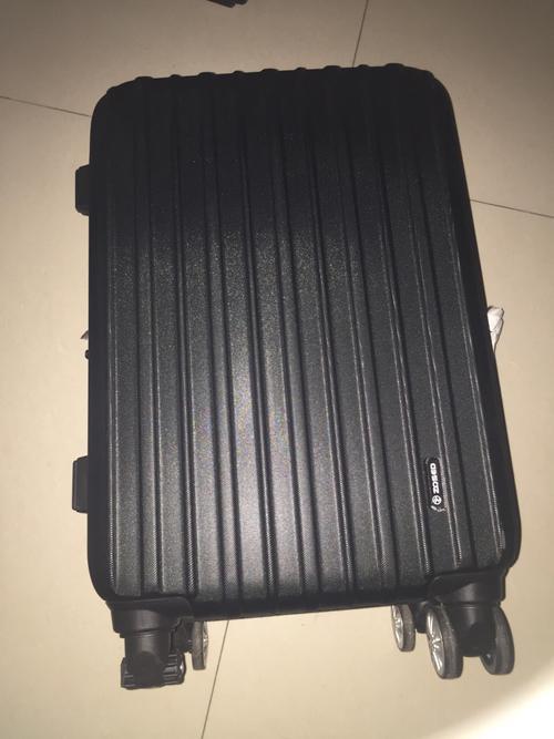 坐飞机行李箱要求几寸