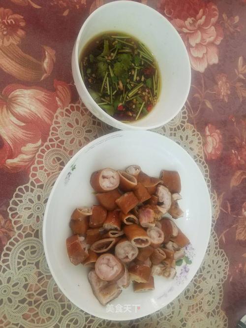 阳春猪肠卷做法