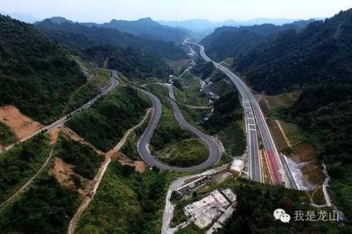 来凤龙山合并没有成功为什么