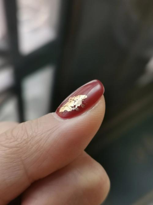 甲油胶裂开什么原因