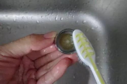 洗污垢小妙招