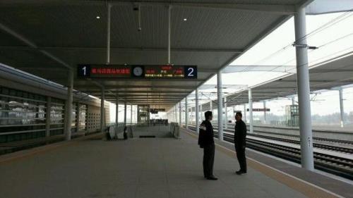 驻马店高铁站能下车吗