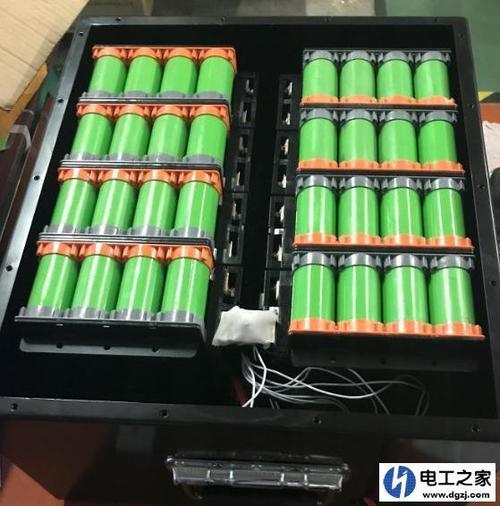 铅酸电瓶可以两个并联吗