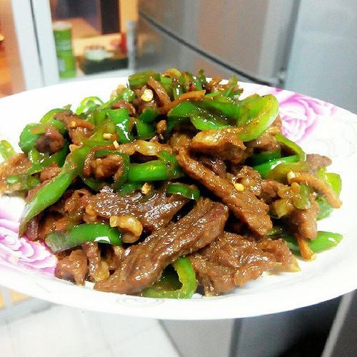 青椒牛肉丝怎么炒