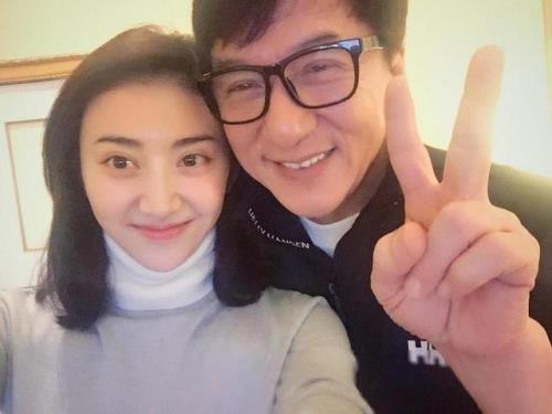 黄新淳为什么被叫嫂子