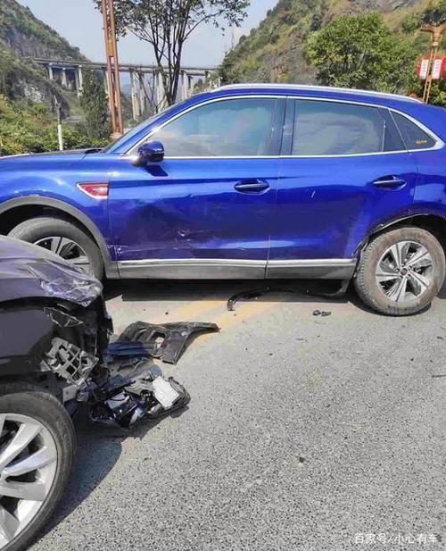 红旗hs5防撞梁厚度排名