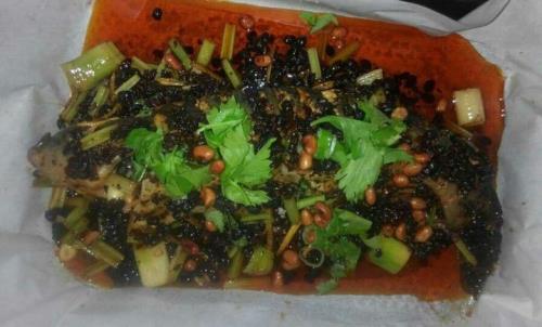 纸包鱼的豆鼓是什么