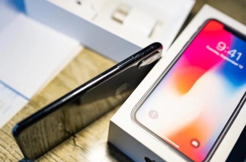 iphone1314卡槽是一样的吗