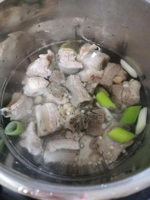 三豆饮晚上用高压锅煲算隔夜吗