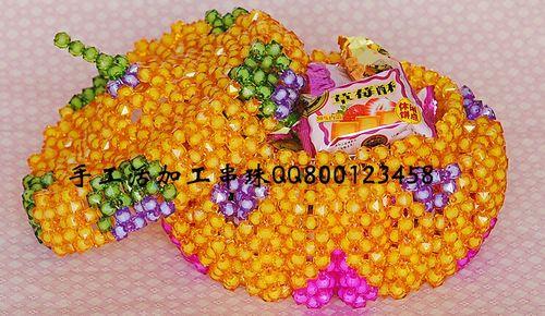 有手工活领回家做的吗