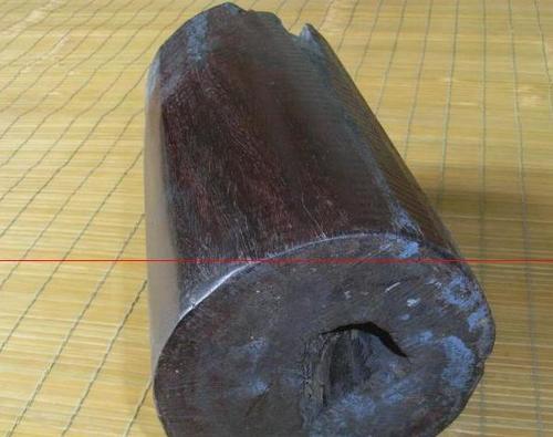 小叶紫檀比绿檀轻吗