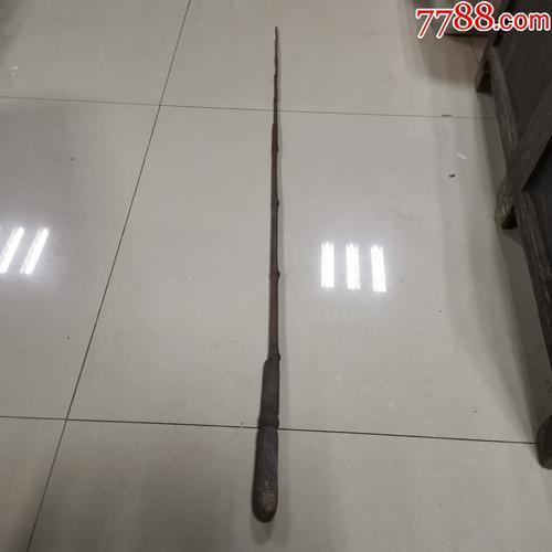 什么的马鞭填形容词